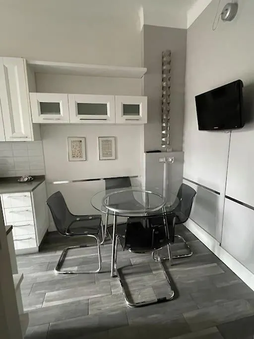 Duomo Walking DistanceModern Flat With Free Wifi Apartment Milan