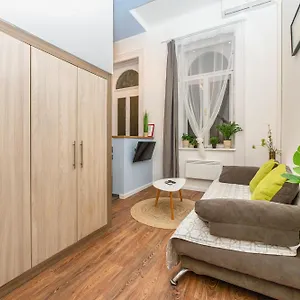  Apartment Historical Building Brody Hungary