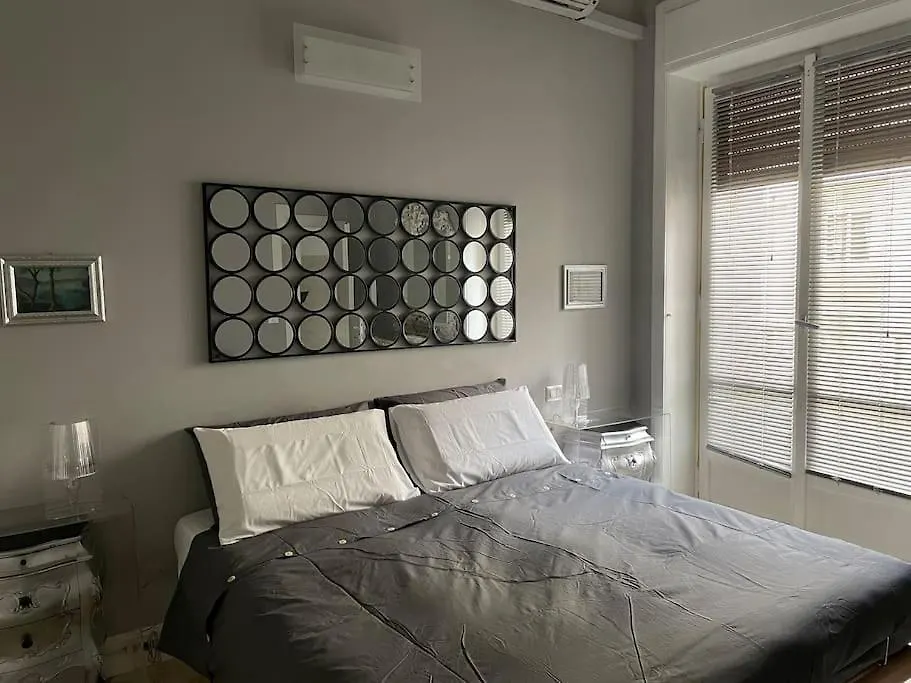 Apartment Ferienwohnung Duomo Walking DistanceModern Flat With Free Wifi Mailand
