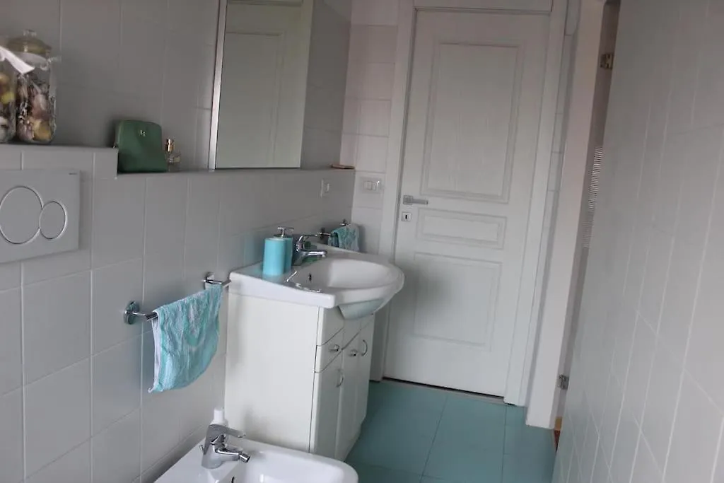 Duomo Walking DistanceModern Flat With Free Wifi Apartment Milan